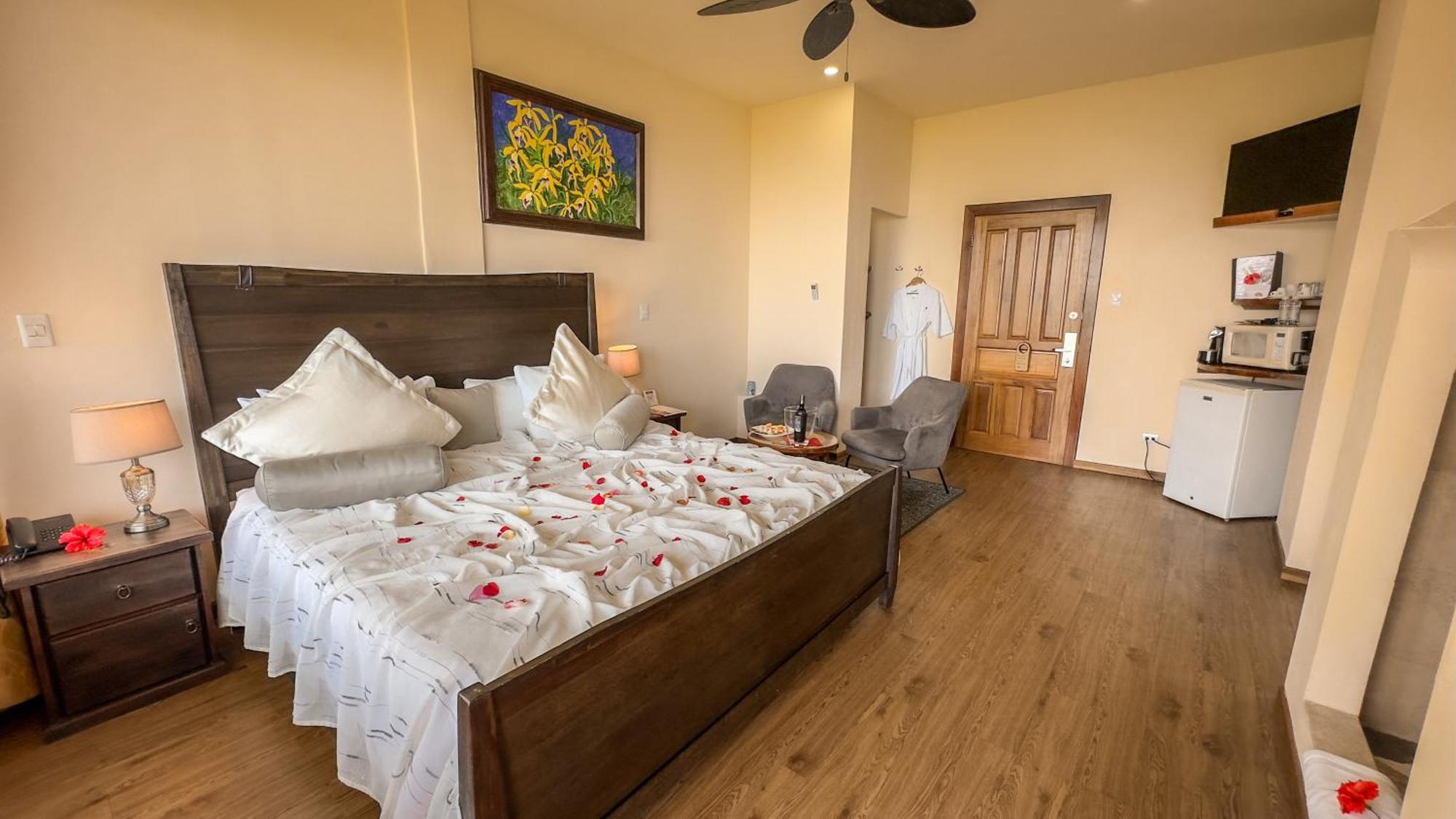 Issimo Suites (Adults Only) Manuel Antonio Exterior foto